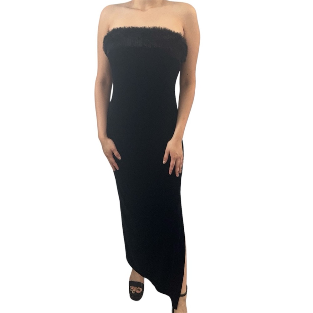 90s Vintage Black Velvet Strapless Maxi Dress Gown with Fur Trim